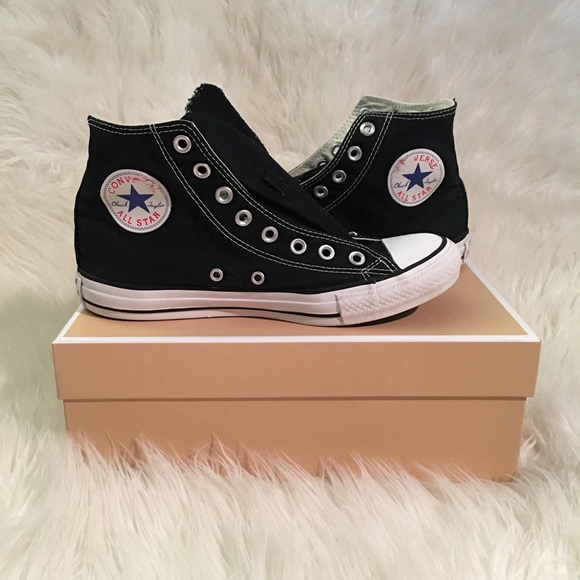 black converse shoelaces